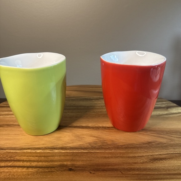 Caribou Coffee Cup Freeform double Walled Mug Lime RedGreen Black Flower 8oz EUC - Picture 3 of 4